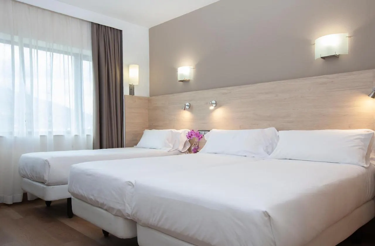 Hotel Puerta De Bilbao Barakaldo 4*,  Spain